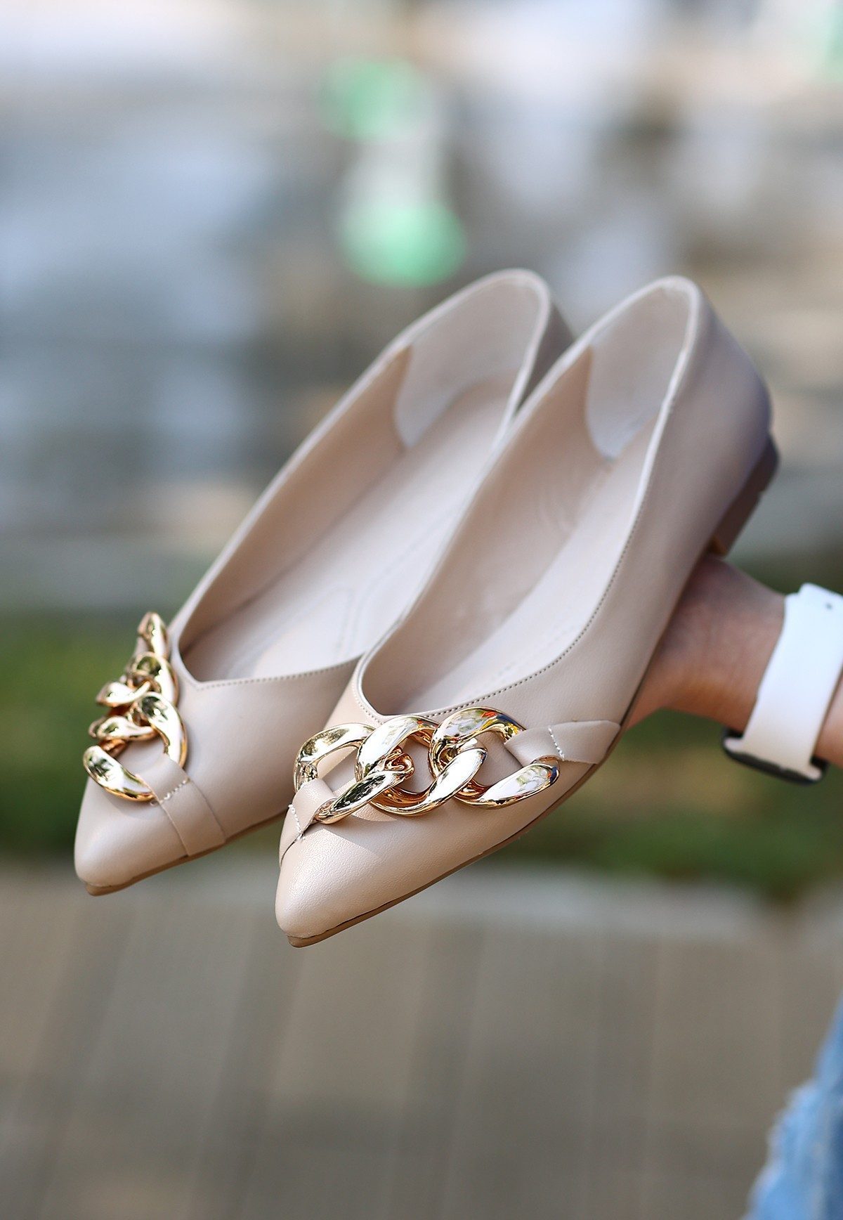 Nude Skin Chain Babet Shoes