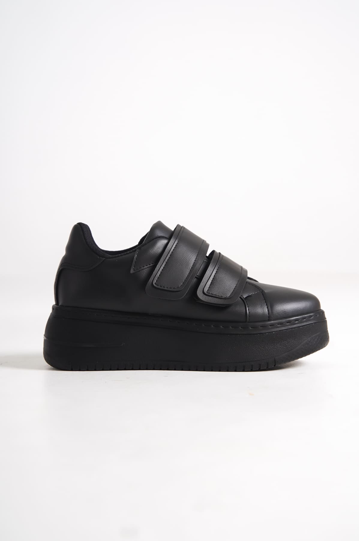 CLZ948 Lace-Up Velcro Orthopedic Sole Women's Sneaker Shoes ST Black