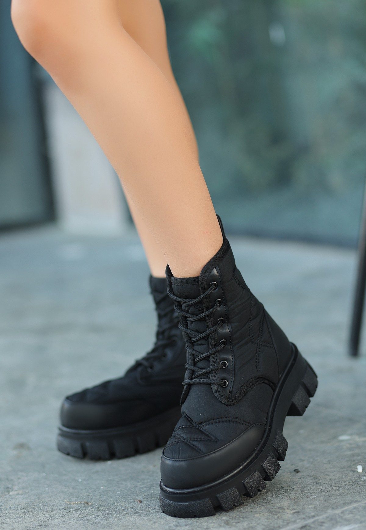 Black Skin Lace-up Boots