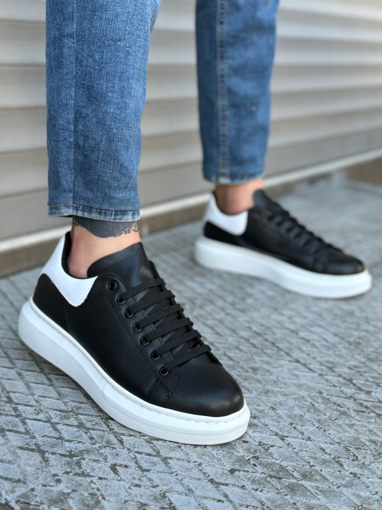 Thick High Sole Black and White Parts Detail Lace-Up Sneakers for Men