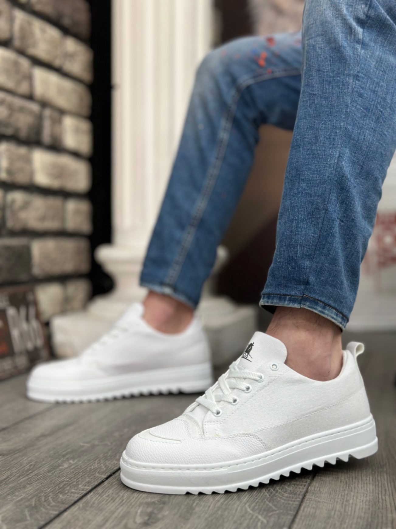 Thick High Sole Smile Patterned White Sneakers for Men