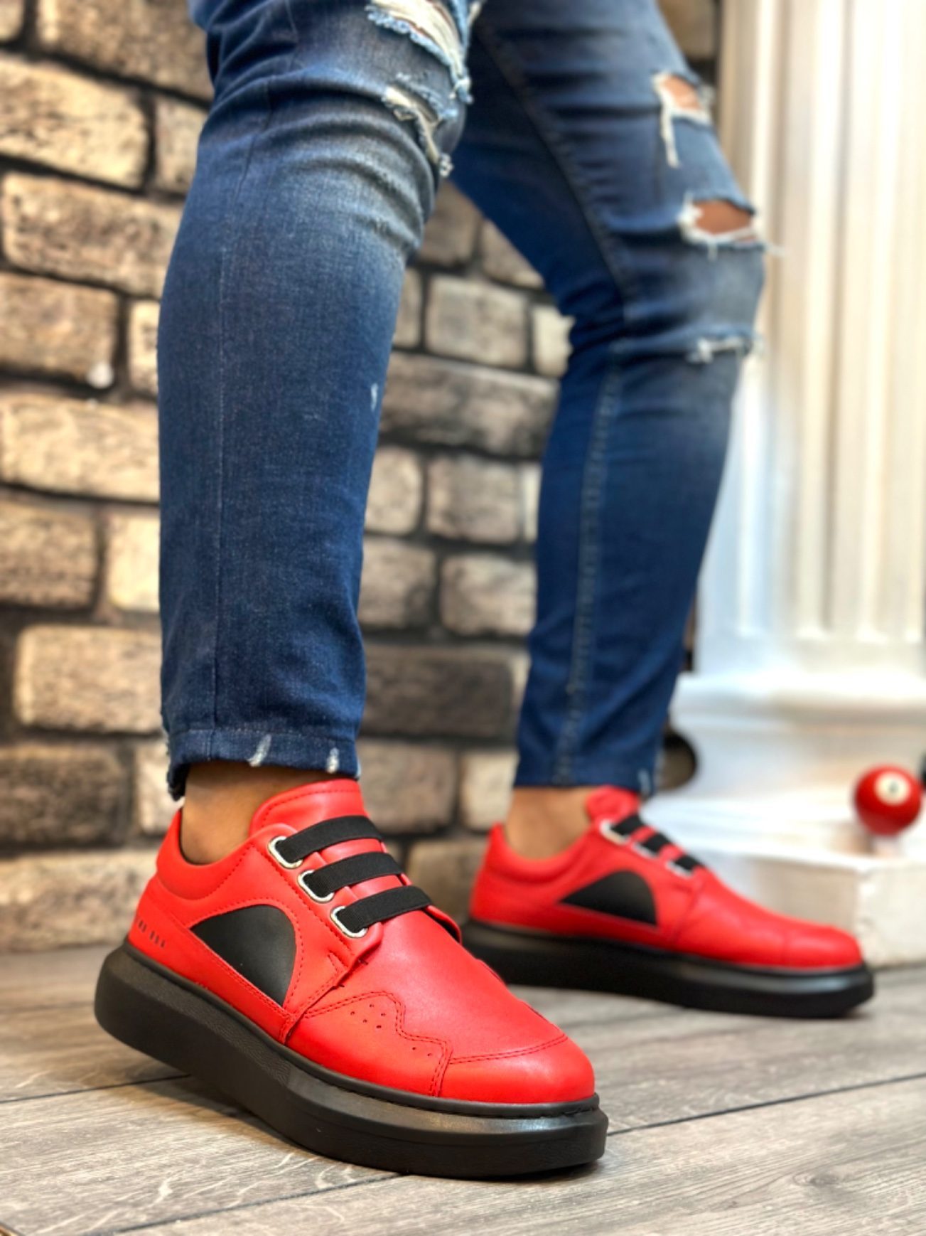 Boa Thick Sole Unlaced Style Casual Red Black Men's Shoes