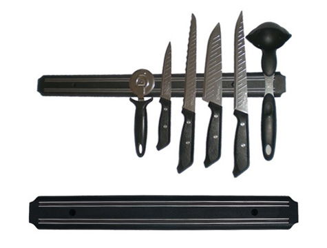 Magnetic Knife Hanger 55cm.