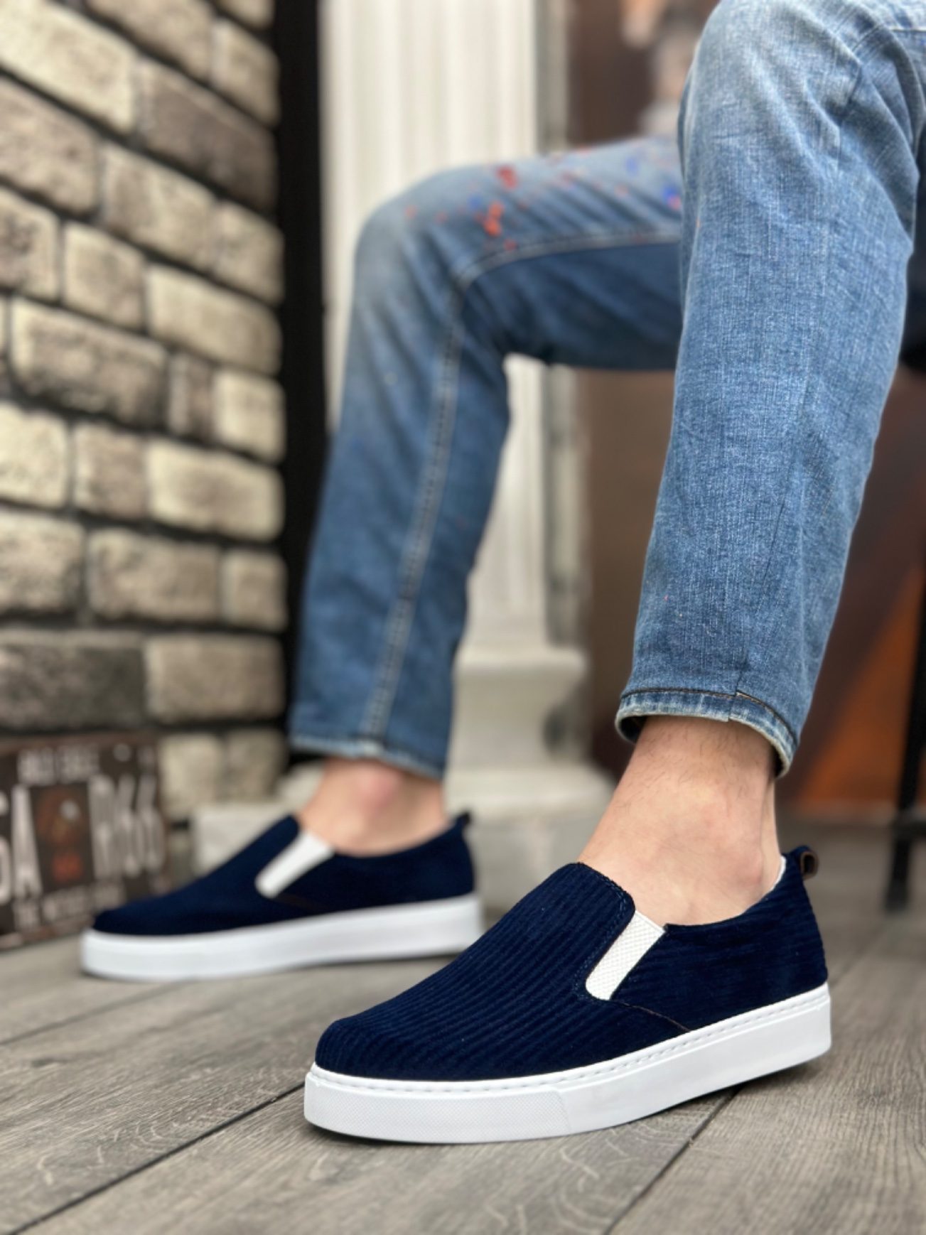 Unlaced Velvet Navy Blue White Sole Casual Men's Shoes