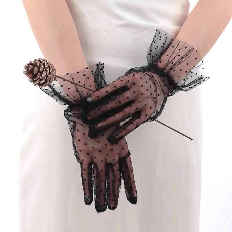 Short Length Guipure Black Polka Dot Tulle Gloves Black Color