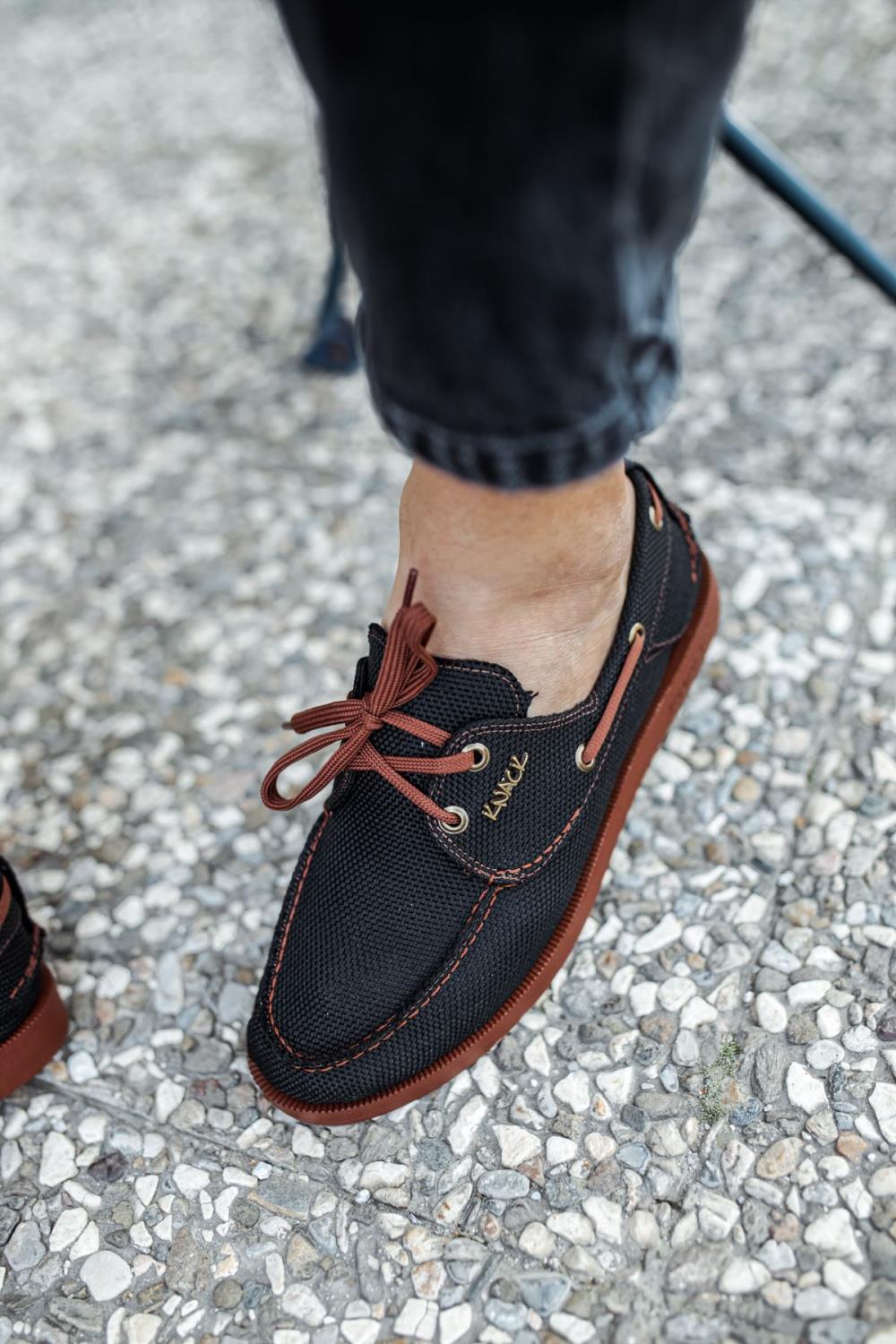 Seasonal Linen Shoes Black (Tan Sole)