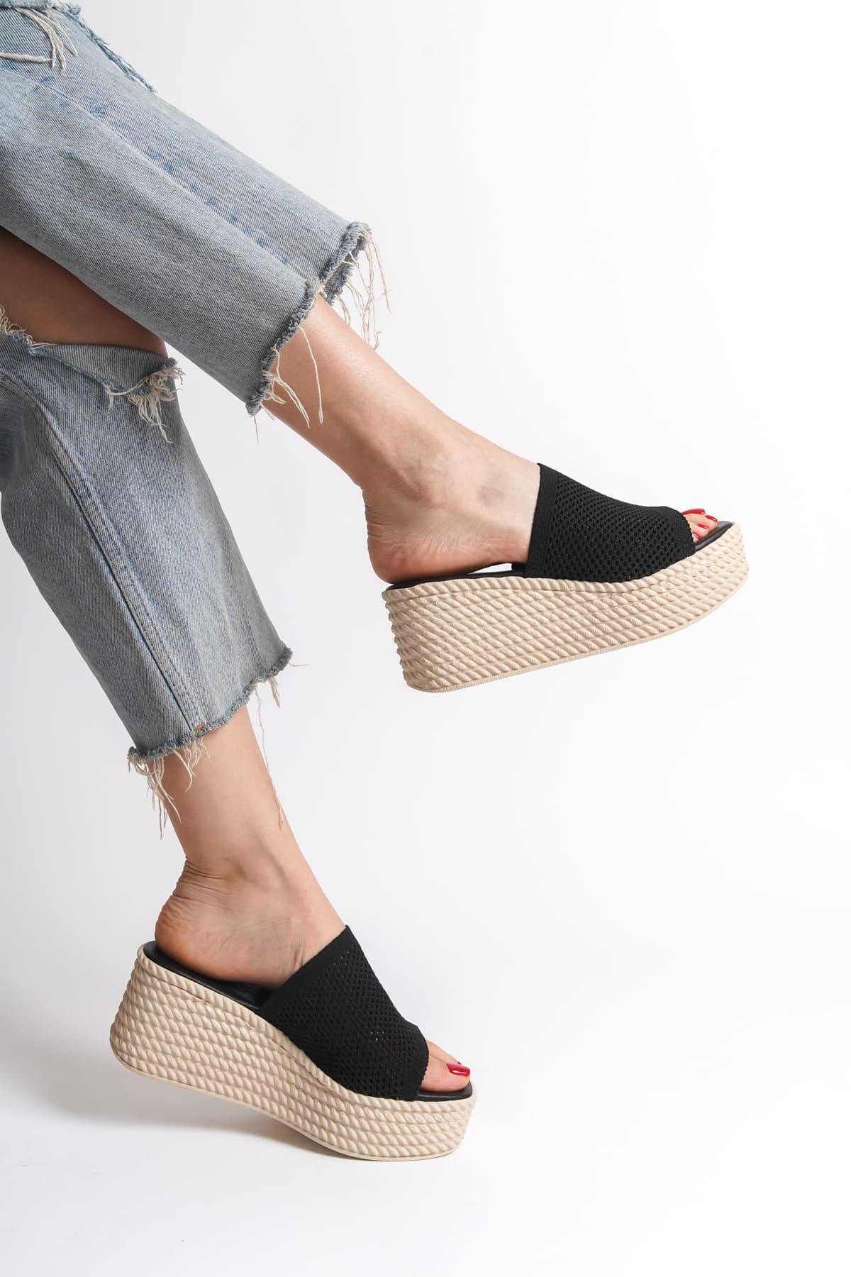 CLZ948 Filled Heeled Orthopedic Sole Straw Look Knitwear Women's Slippers KT Black