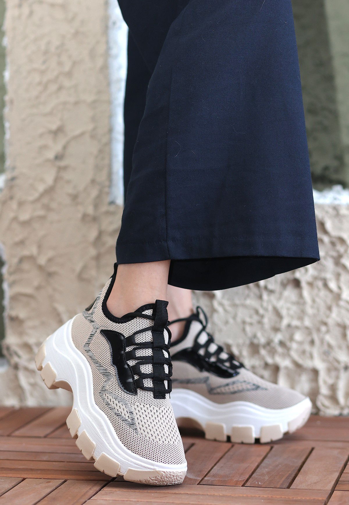 Beige Tricot Lace-up Sneakers