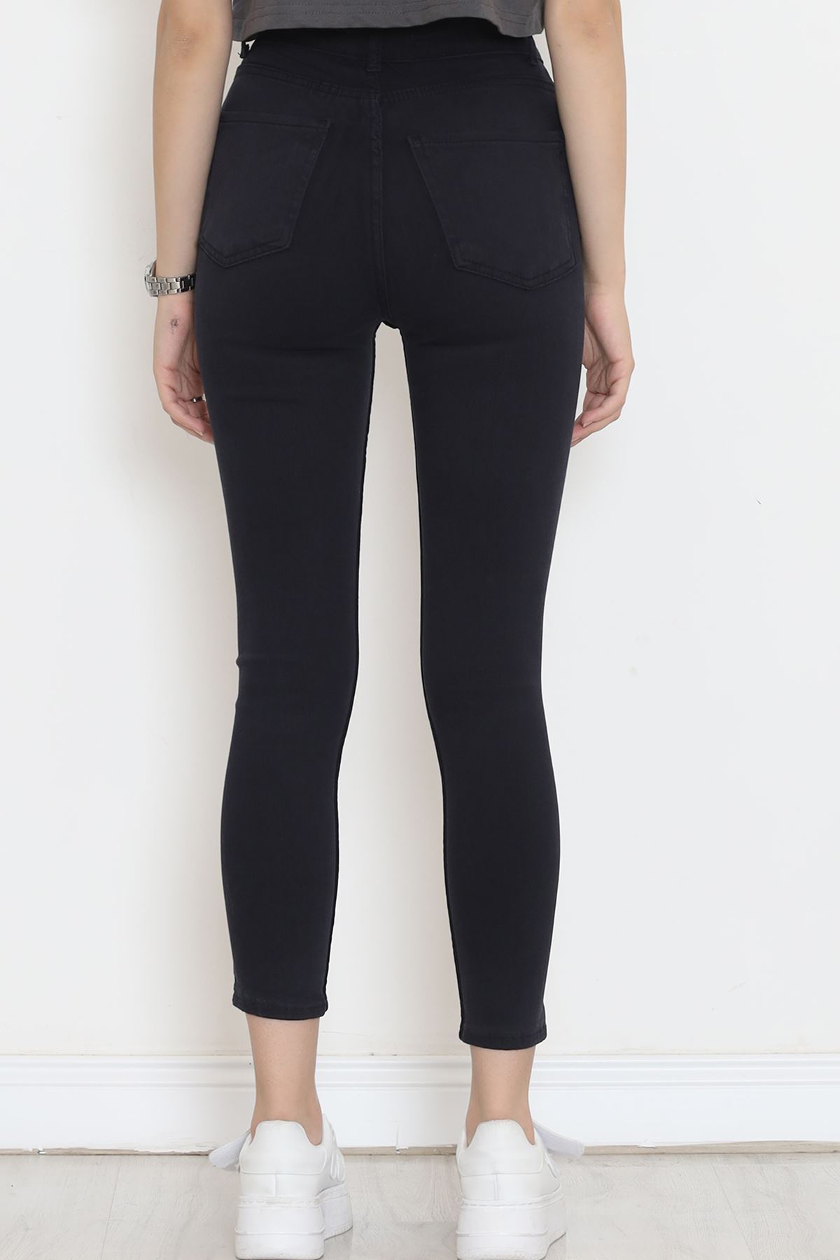 Narrow Leg Jeans Navy Blue2