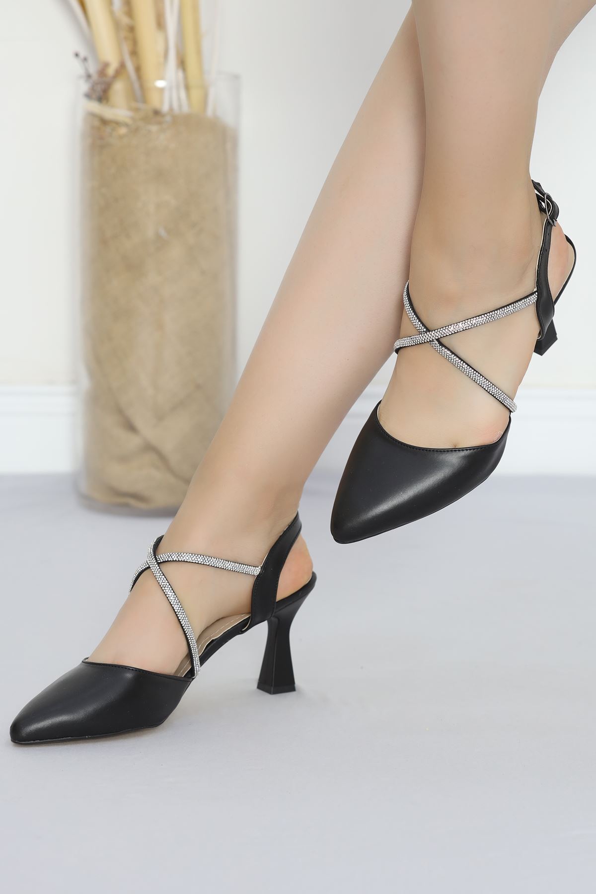 7 Cm Heeled Shoes Black