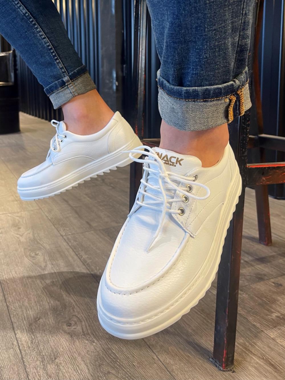 Casual Shoes T White