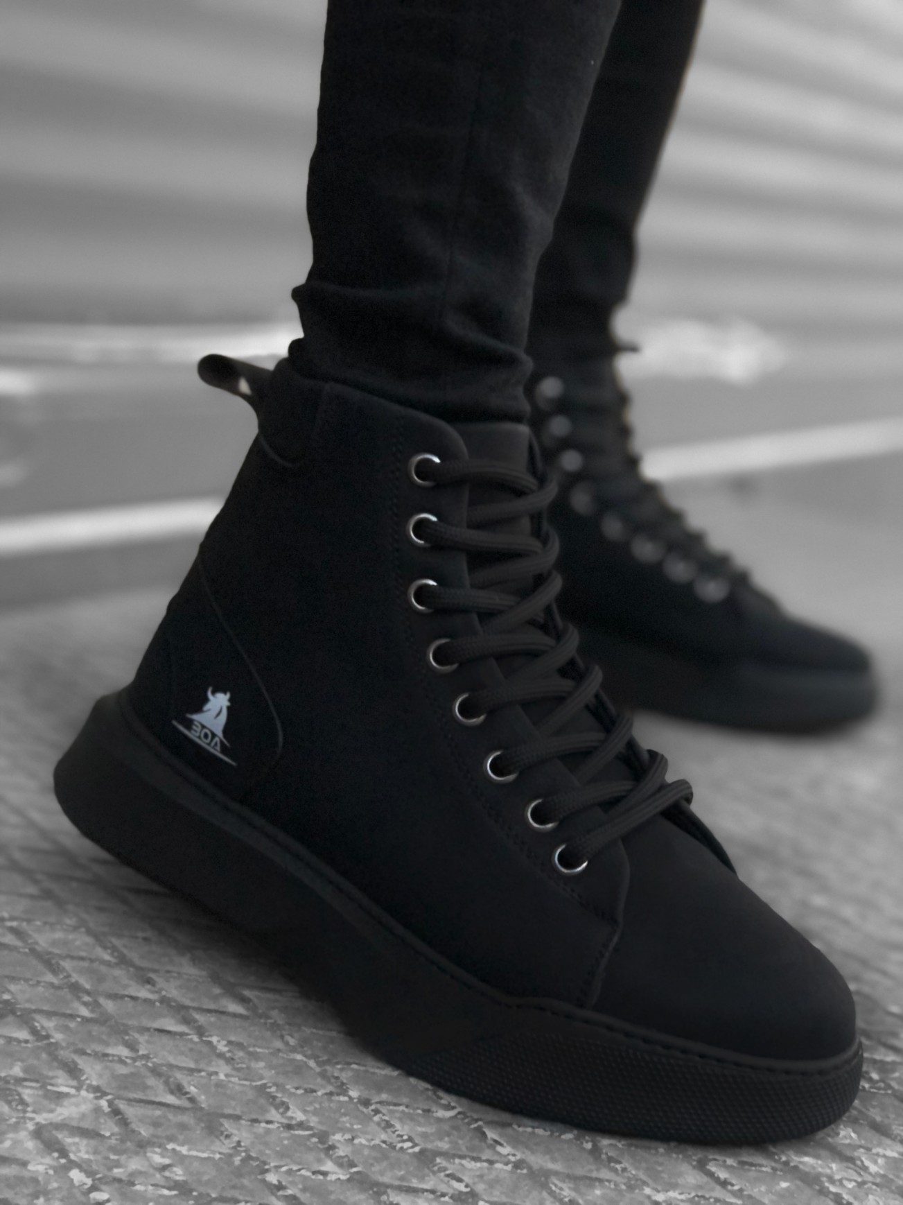 Lace-up Men's High Sole Black Sport Boots