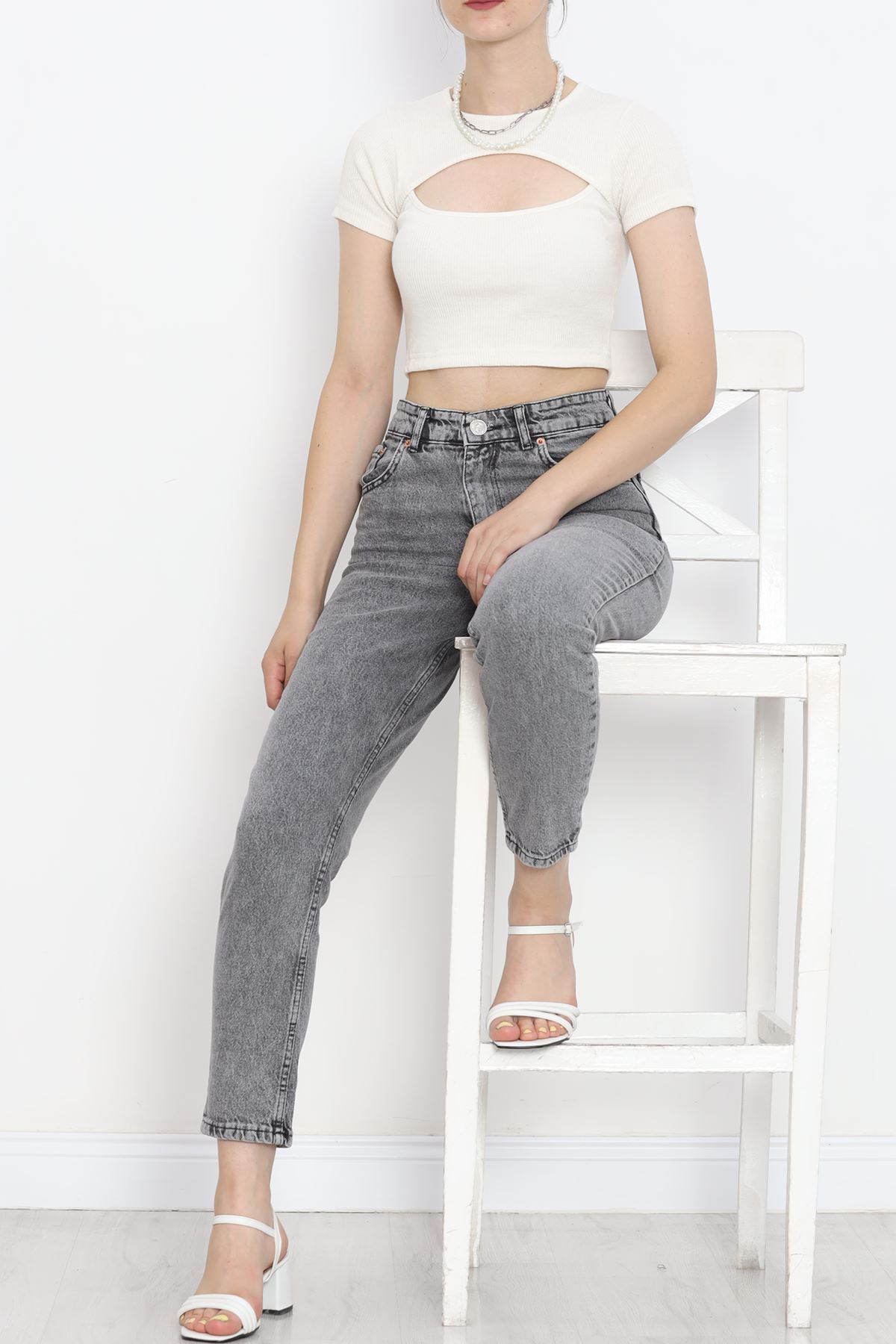 Low-cut Crop Body Ecru