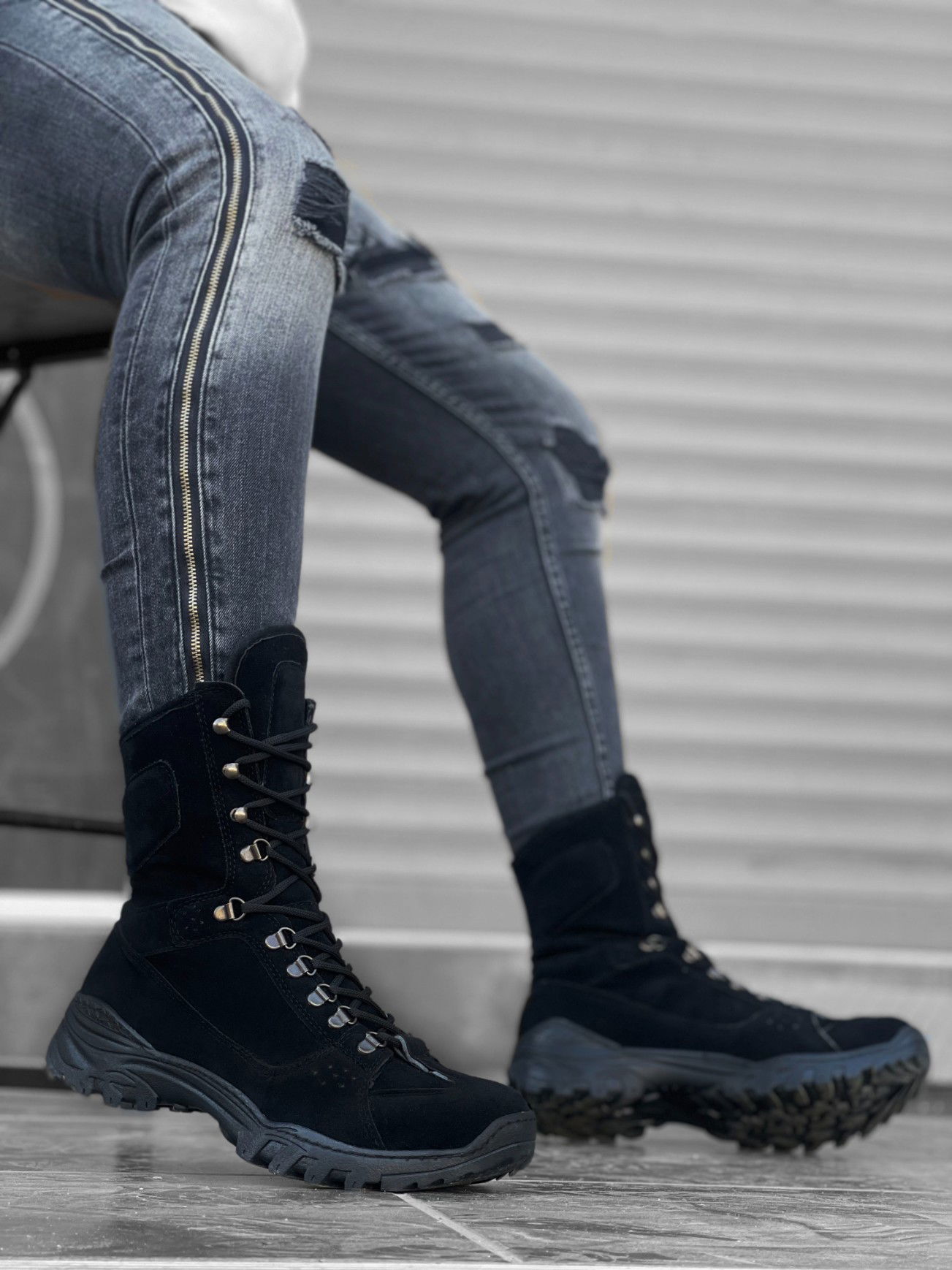 BA0605 Lace-up Black Suede Military Boots