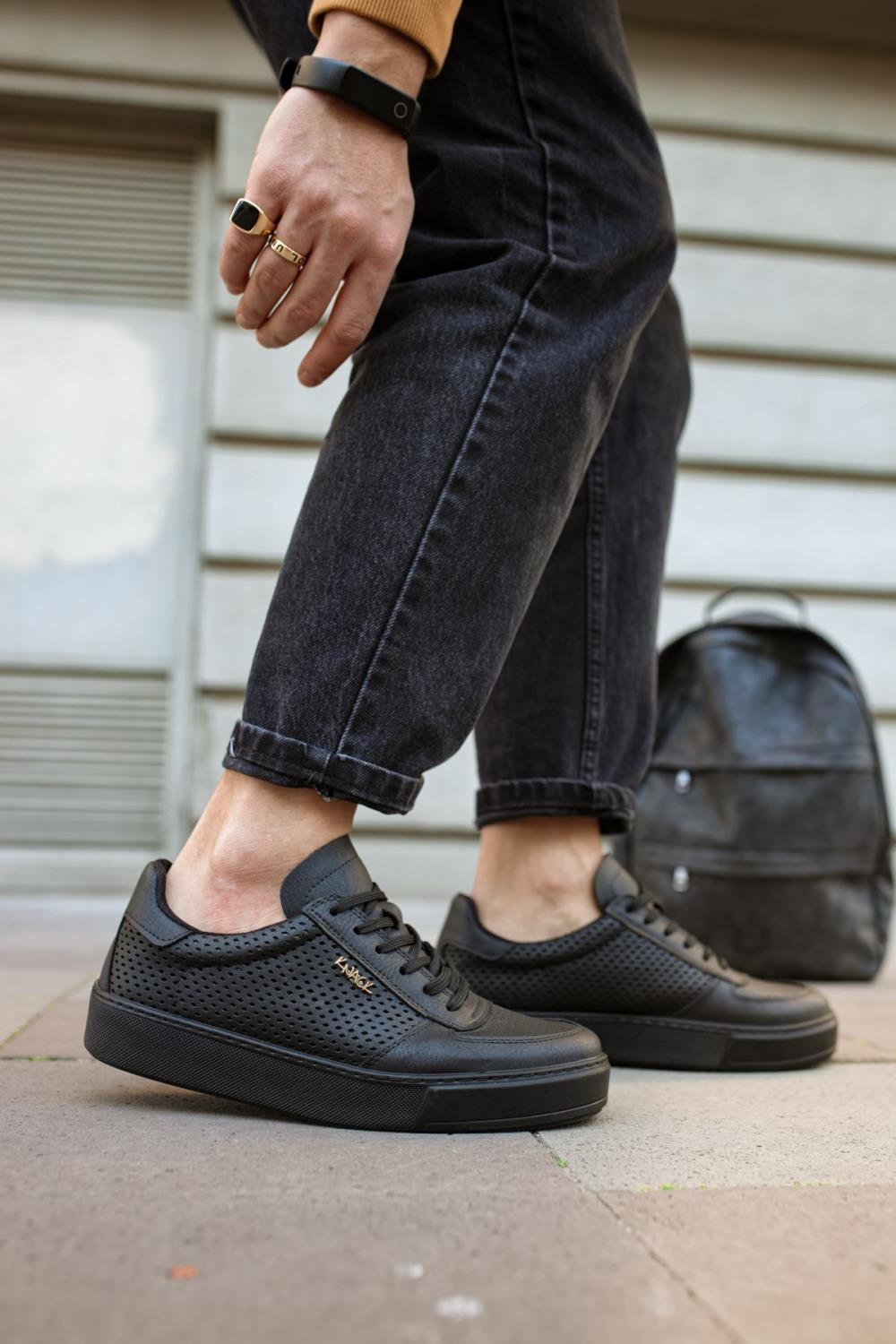 Knack Casual Shoes 011 Black (Black Sole)