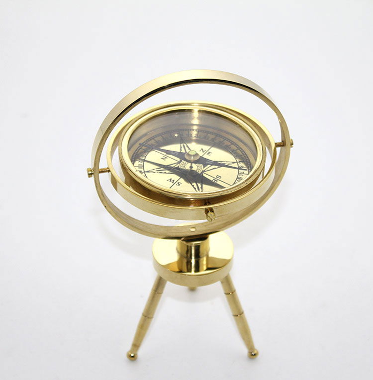 Tabletop Brass Compass 15748