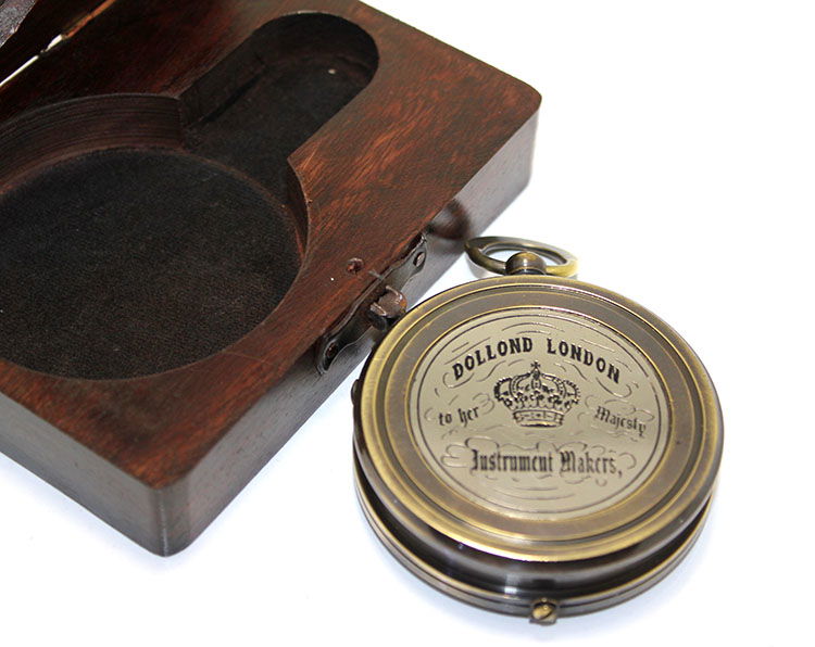 Handy Compass with Brass Wooden Box with Pattern 7670