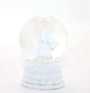 Tiny Lighted Snow Globe 7 Cm Alk1772