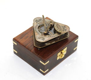 Compass with Wooden Box 16153