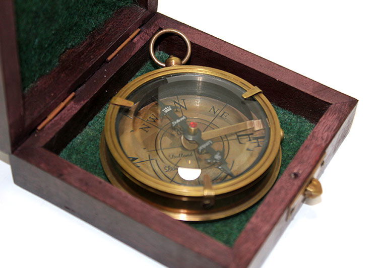 Brass Compass KSK42 with Wooden Box